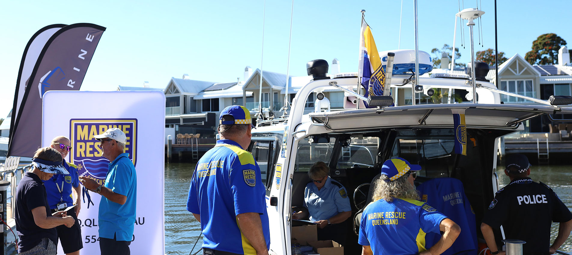 MRQ volunteers at the Sanctuary Cove International Boat Show