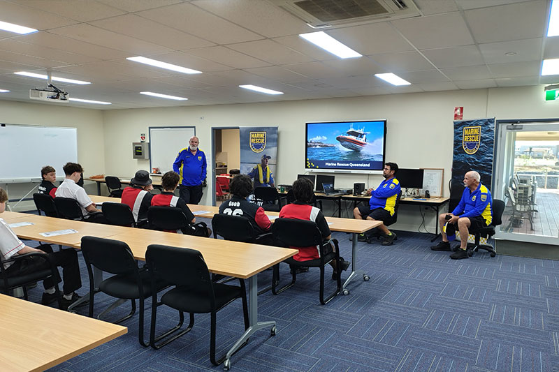 MRQ Gladstone visits school